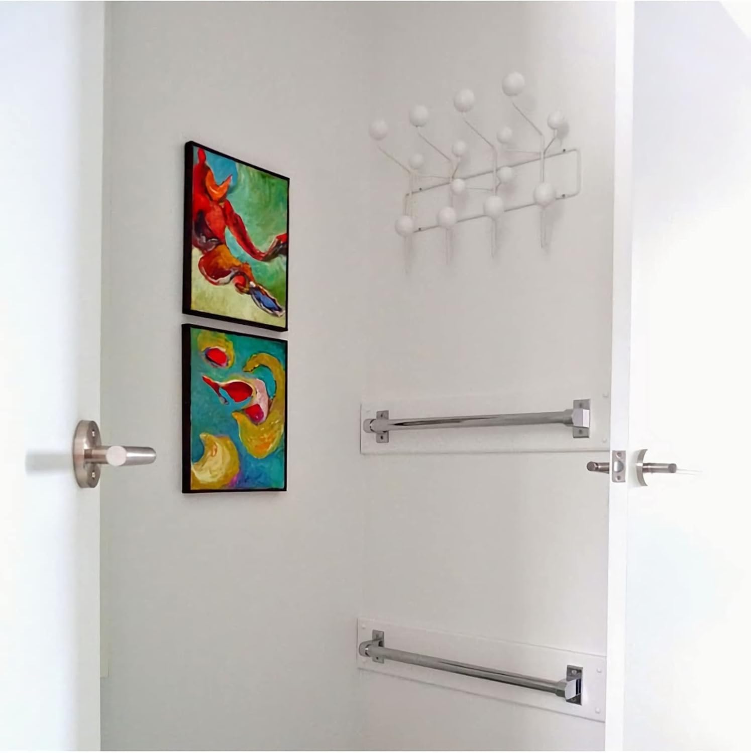 SHISEDECO Classic Hang it All Coat Rack, Mid Century Modern Wall Mounted Hooks with Painted Solid Wooden Balls, Decorative Creative Fashion Wood Hanger for Home, Bedroom (White)