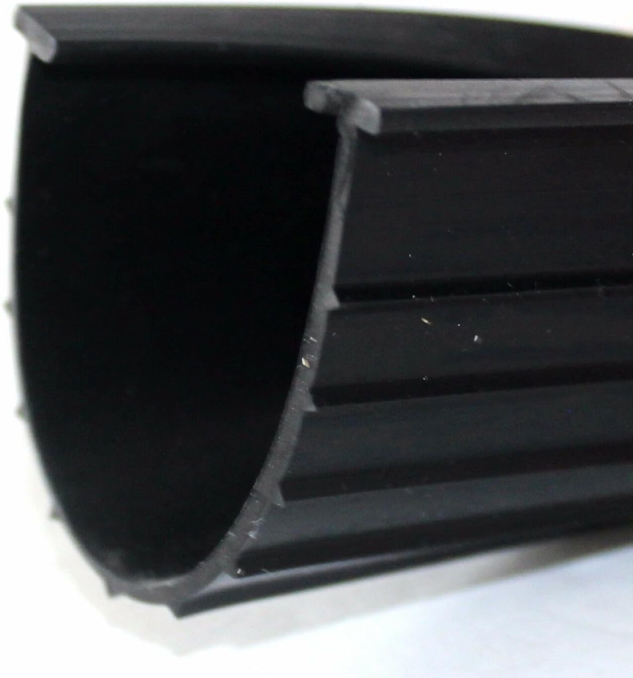 Thaisan7, Garage Door Weather Black Seal, EPDM Synthetic Rubber 4' T Style x 1/4' T (Garage Door: 20' Wide Door)