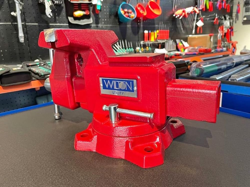 Wilton Utility Bench Vise, 5-1/2' Jaw Width, 5' Jaw Opening, 3-1/4' Throat (Model 675U)