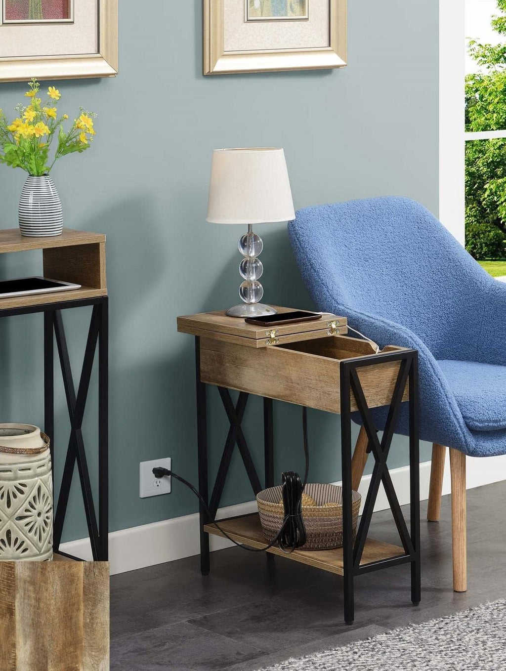 Convenience Concepts Tucson Flip Top End Table with Charging Station 23.75' - Modern Living Room Table with Storage Shelf, Side Table Side Table, Weathered Barnwood/Black