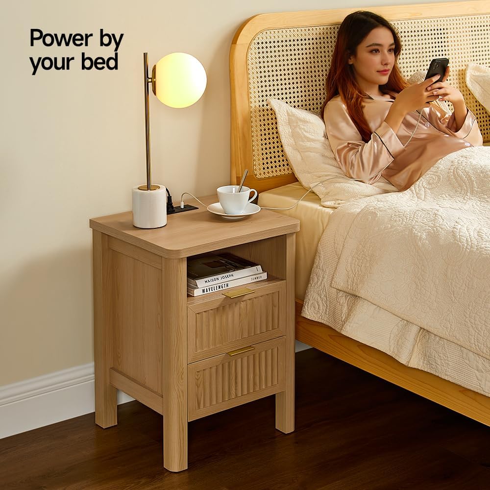 ONBRILL Fluted Night Stand with Charging Station, 23' Modern 2 Drawers End Table, Nightstand Set of 2 with Curved Profile Design, Bed Side Table for Bedroom, Living Room, Natural Oak （2-Pack）
