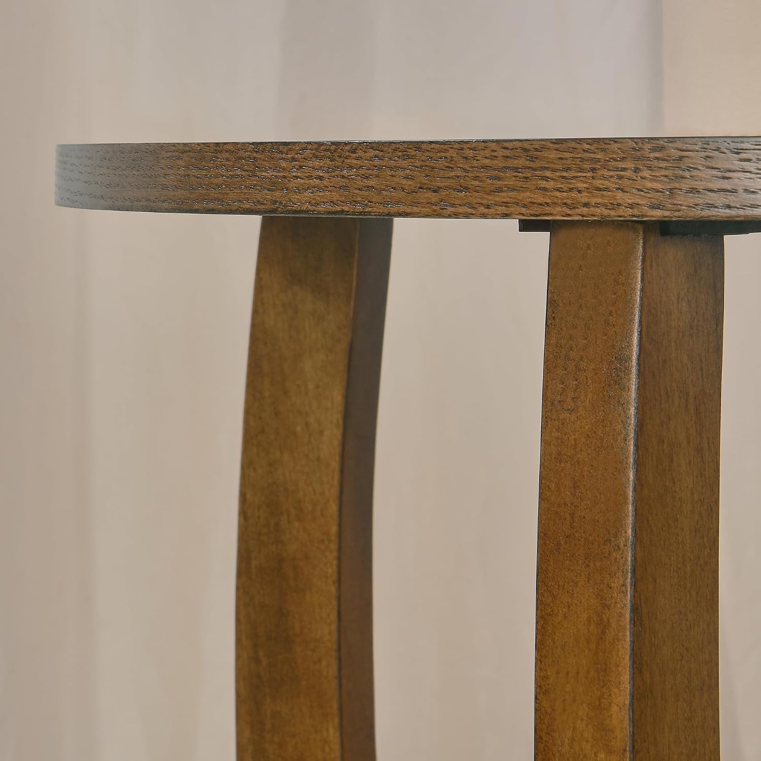Solid Wood Round End Table with Splicing Top, Farmhouse Sofa Side Table, Beside Corner Table, Large Telephone Table for Living Room, Bedroom, 23.6' Dia x 21.7'H , Easy Assembly, Rustic Brown CJZ3223