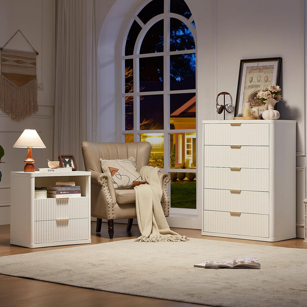 LEYAOYAO Fluted 5 Drawers Dresser for Bedroom, 41' Tall Modern Chest of Drawers with Metal Handle, Curved Profile Farmhouse Closet Organizer Wood Dressers TV Stand for Living Room,Antique White
