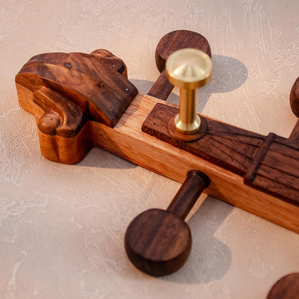 Violin-Shaped Coat Rack Solid Wood Wall-Mounted Clothes Hook can be Installed in The Study and Living Room Decorative Wooden Key, hat Clothes Hook, Entrance Entrance Storage Hook