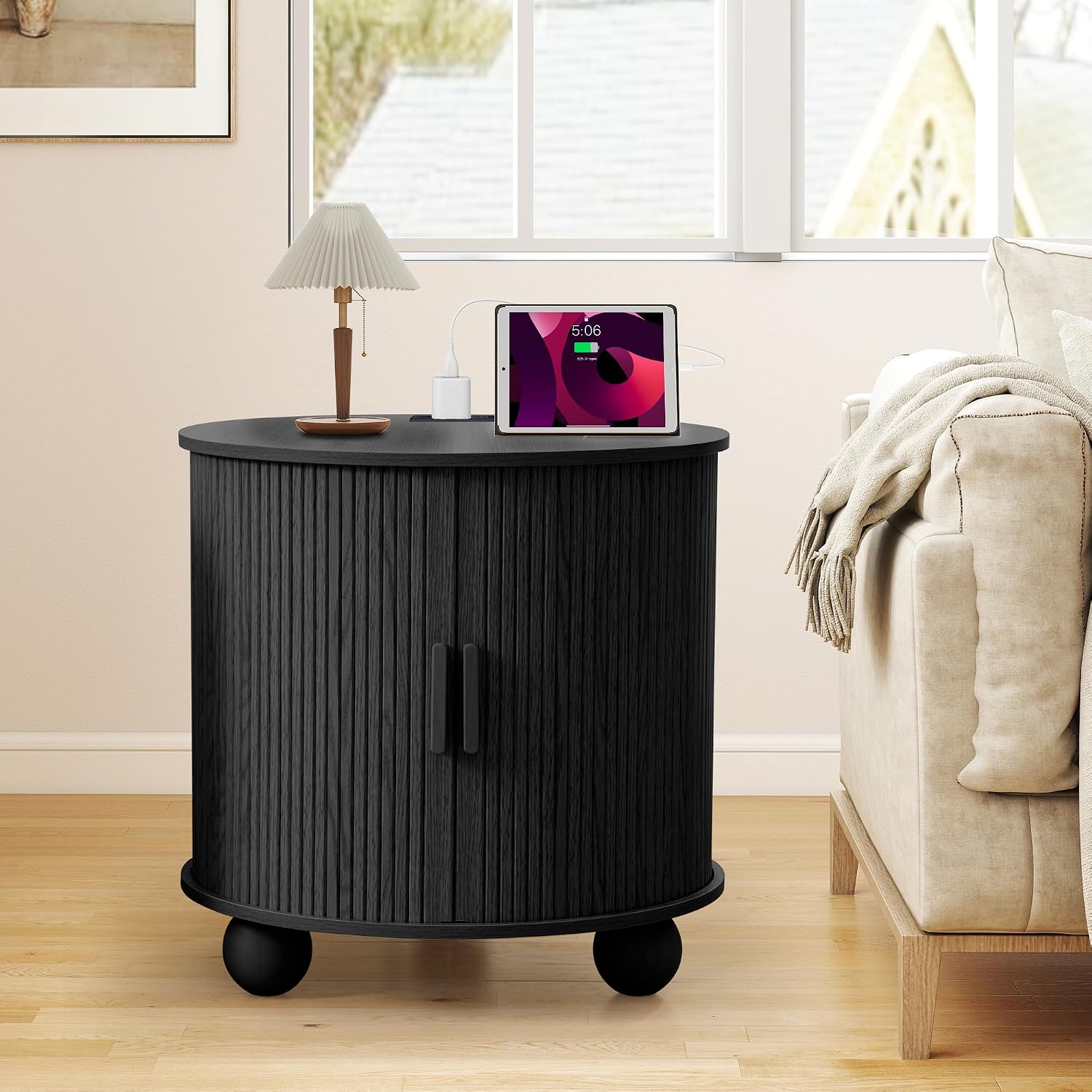 Mid-Century Modern 24' Nightstand with Charging Station, Wood Round End Night Stand End Table with Storage & Sliding Door, Accent Side Tbale for Living Room Bedroom (Round, Black)