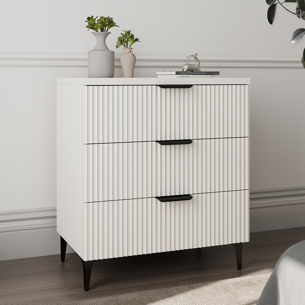 25.6' W Fluted Nightstand with 3 Drawer, Modern Wood Night Stands Bedside Table for Bedroom King/Queen Bed, End Table with Robot-Friendly Legs for Living Room,Entry (3 Drawers-1pcs-White)