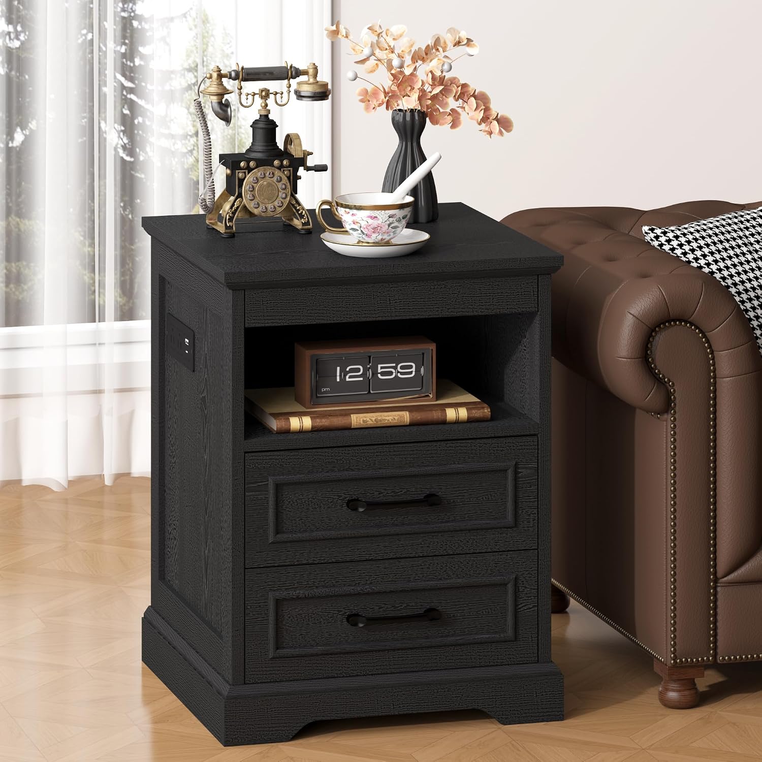 Gadroad 18' Farmhouse Accent Nightstand with Charging Station, End Table with 3 Drawers Storage, Side Table, Bedside Cabinet for LivingRoom Bedroom Office, Black