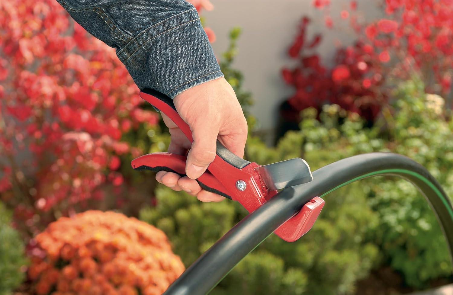 Orbit 20 Pack Poly Pipe Tubing Cutter, Sprinkler Tube Cutting Tool - Cut up to 1 1/4 Inch - 26120