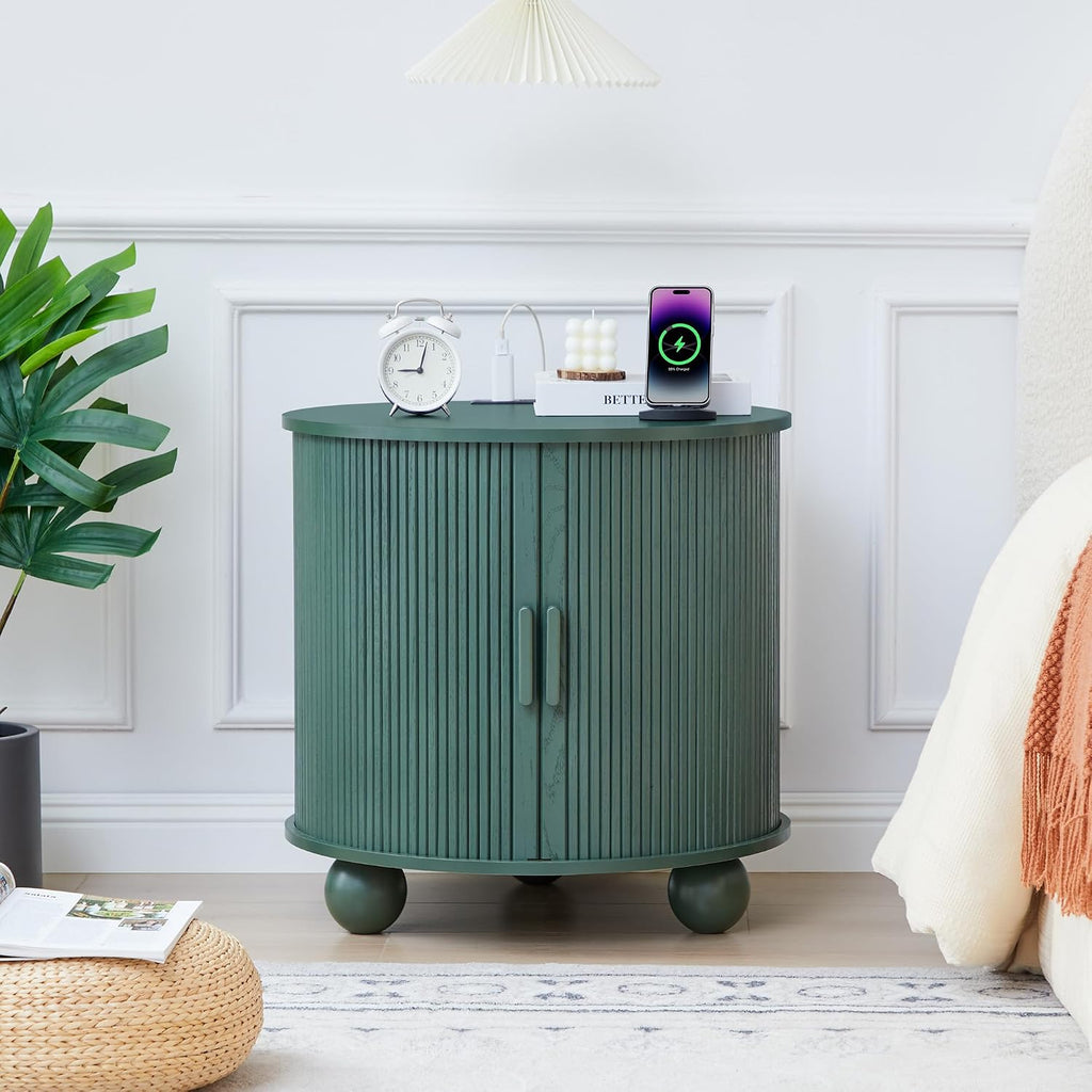 24 Inch Round Nightstand with Charging Station, Green Mid-Century Modern End Side Table with Fulted Sliding Door, Unique Vintage Bedside Table with Storage for Sofa, Couch, Bed (Round, Green)