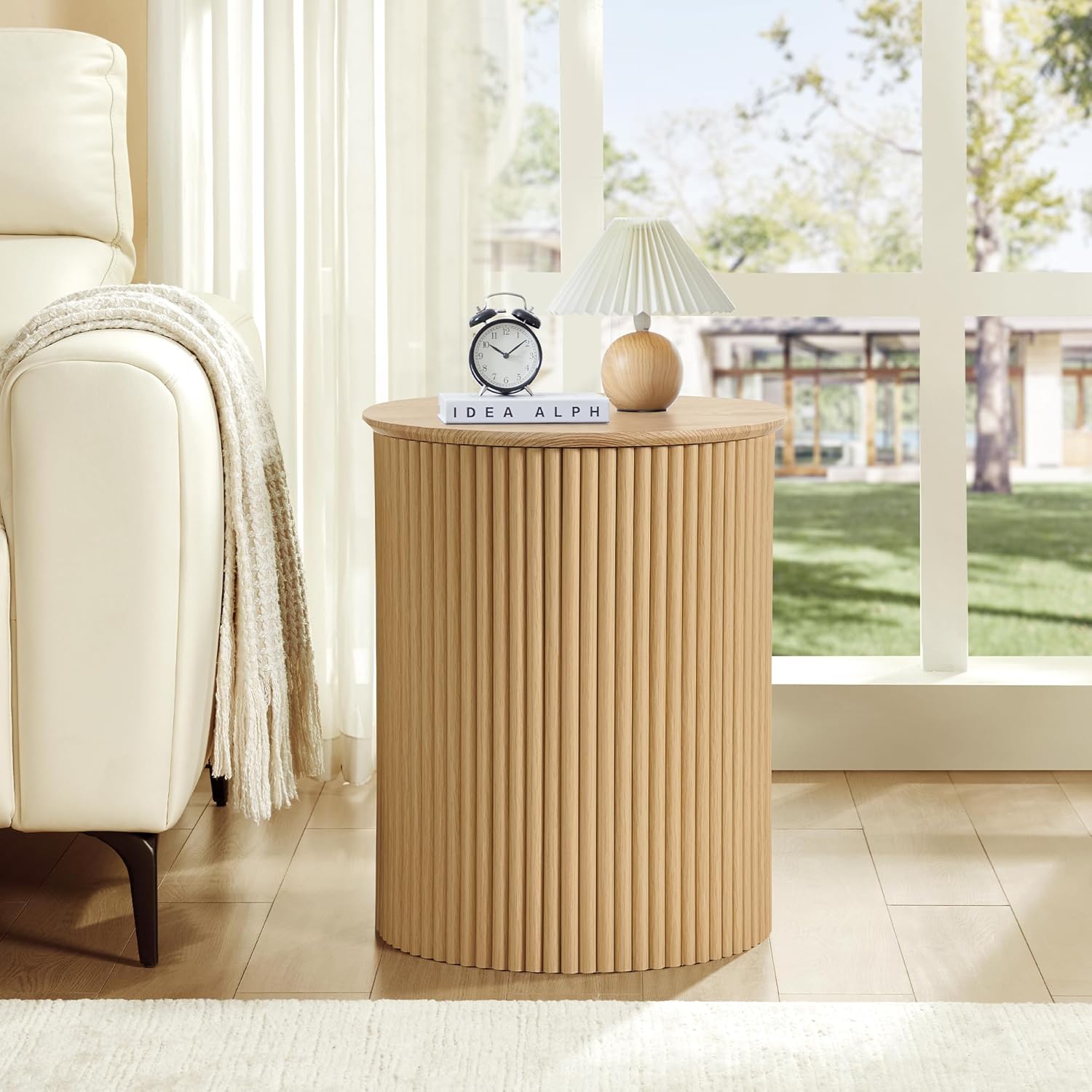 Round Fluted Side Table Set of 2, 17.7' Mid-Century Modern End Tables, Wooden Bedside Table Round Nightstand Small Circle Sofa Accent Table for Living Room, Bedroom Home(Natural)