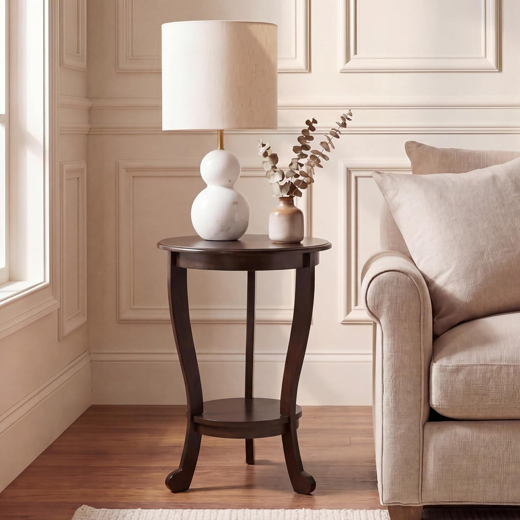 SAFAVIEH Furniture - Mary Pedestal Table - Dark Chocolate - Solid Wood - Farmhouse Pedestal Design - Ideal for Living Room, Entryway, Home Office, 18.1' W x 18.1' D x 26' H (AMH5711F)
