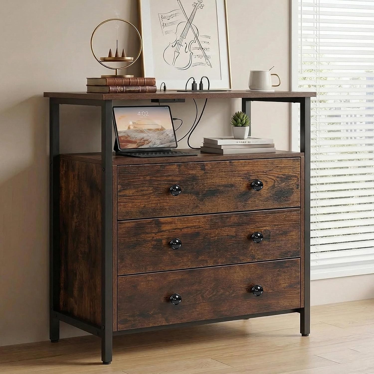 Edbuosy 3 Wooden Drawers Night Stand, 27 Inch Wide Nightstand with Charging Station and Adjustable Drawers, Small Dresser for Closet, Bedside Table for Living Room/Bedroom/Office, Retro Brown.