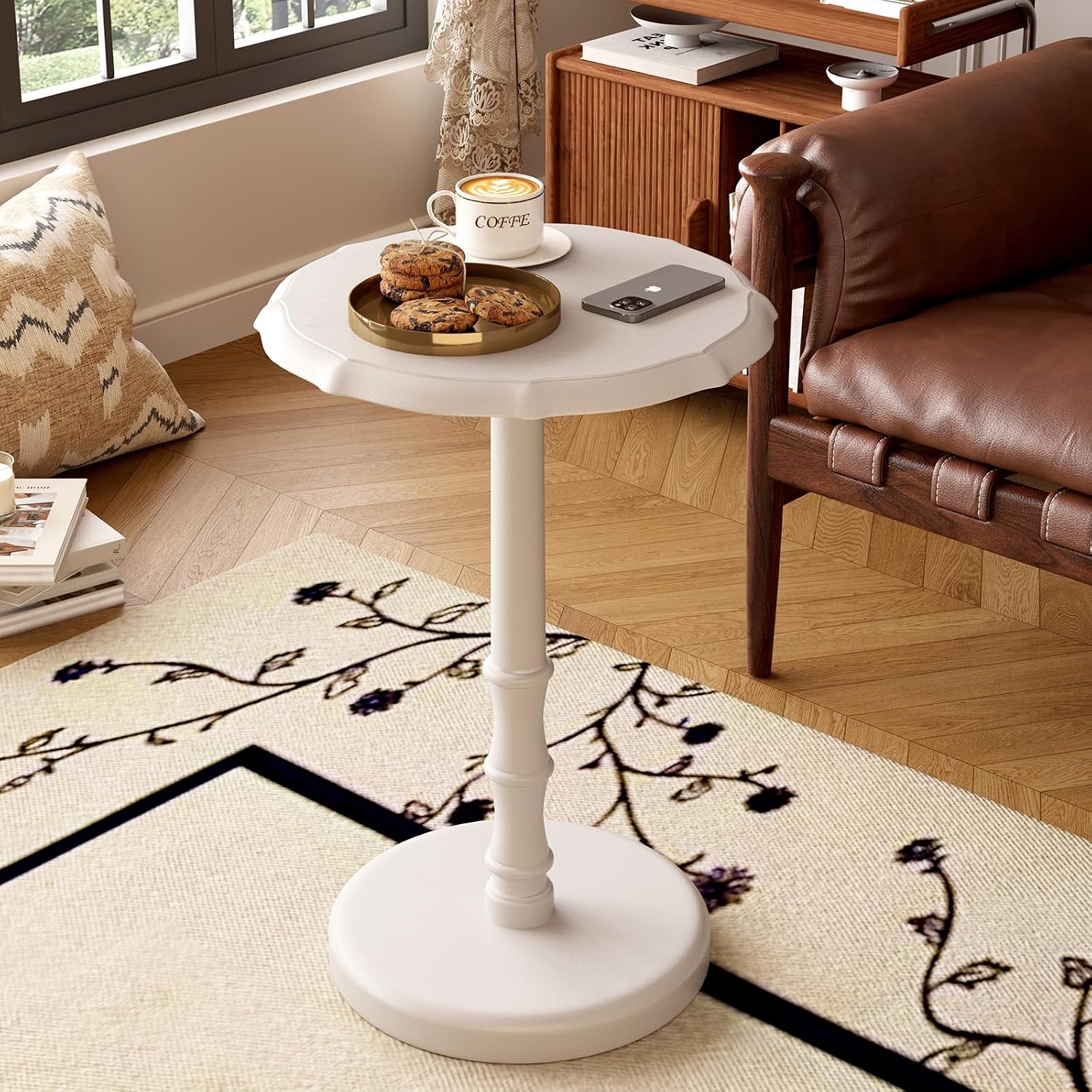 100% Solid Wood Round Pedestal Side Table, Vintage End Table for Living Room Bedroom, Heavy-Duty Antique Accent Table for Corner Spaces, Small Bedside Nightstand, 5-Min Assembly, White