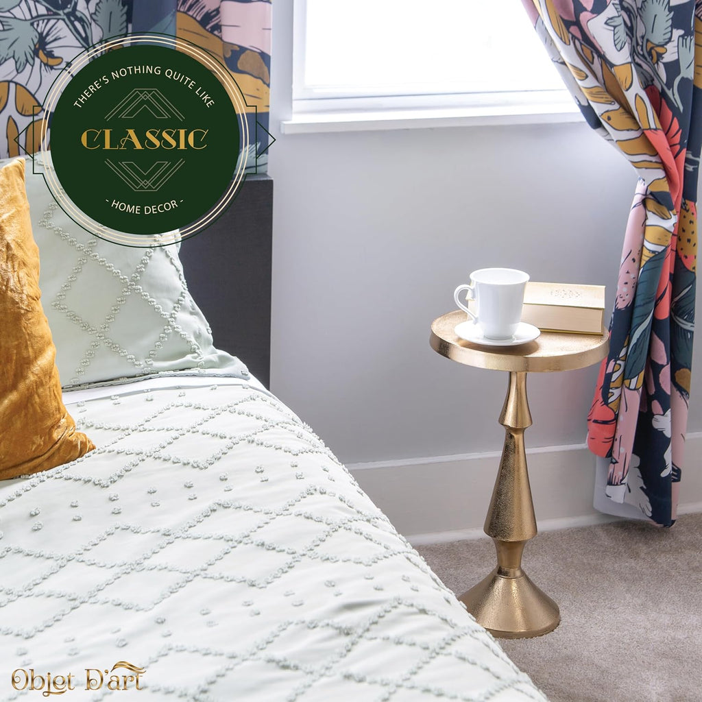 OBJET D'ART Small Round Gold End Tables, Larissa, 21'' Height, Vintage Metal Accent, Side, Pedestal, Coctail and Drink Tables for Living Room and Small Spaces