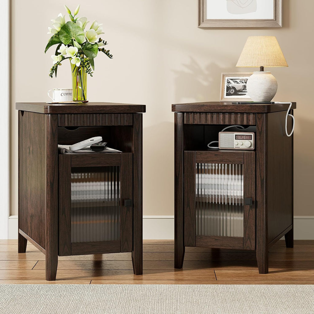 iPormis End Table Set of 2 with Charging Station, Narrow Side Table for Living Room, Farmhouse Night Stand with Storage Cabinet, Wood Bedside Table for Bedroom Small Space, Walnut