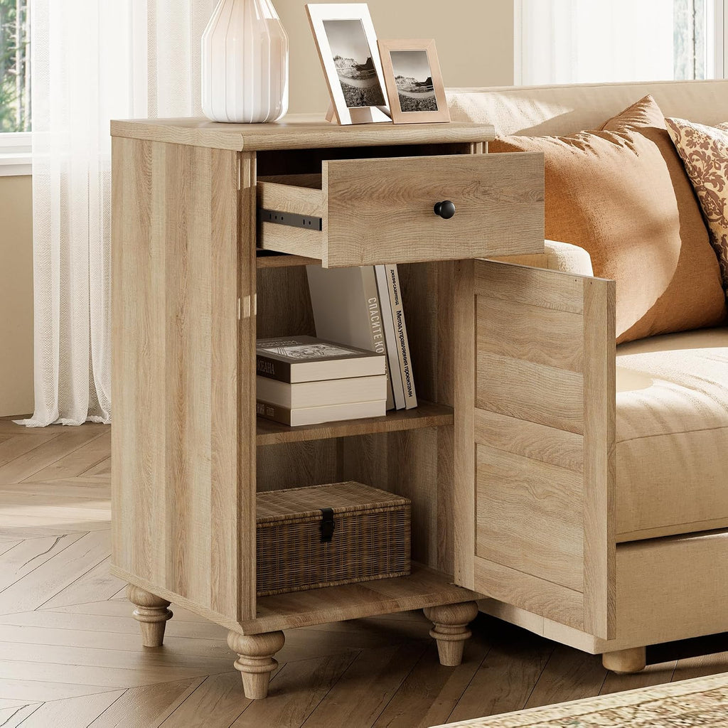 WAMPAT Nightstands with Charging Station, Set of 2 End Table with Power Outlets & USB Ports for Living Room, Modern Side Table with Drawer and Storage Cabinet for Bedroom, Oak