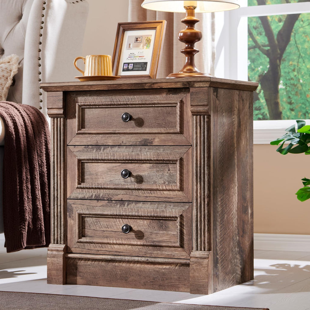 Aitjunz 26' Tall Nightstand with Charging Station, Farmhouse 23.6' Wide Large End Table w/Roman Column, Wood Rustic Side Table w/Metal Handle, 3 Drawers Dresser for Bedroom, Living Room, Light Brown