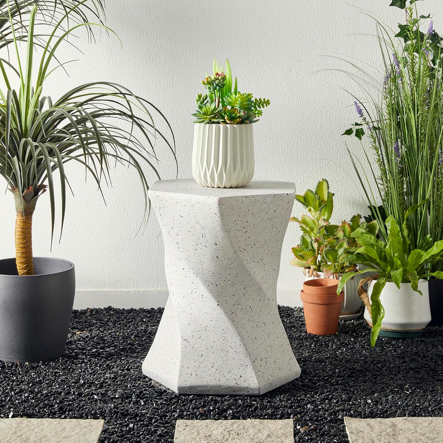 Glitzhome Outdoor Side Table Set of 2, 17.75' H Decorative Garden Stool MGO Twist Faux Terrazzo End Table, Round Planter Stand for Indoor Outdoor Living Room Bedroom Patio Deck Poolside, White