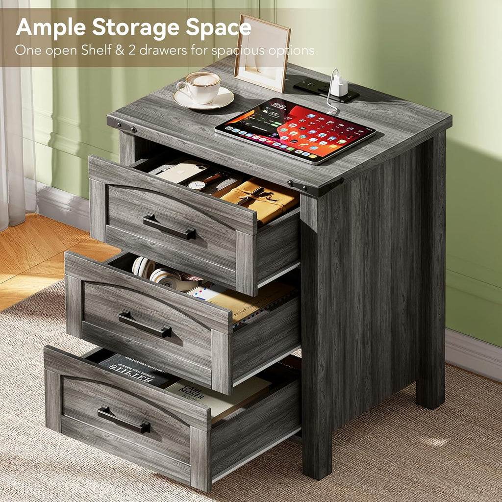 Decofy Farmhouse Nightstand Set of 2 with Charging Station, 18'' Wide Rustic End Table with USB/Type-C Ports, 3 Drawers, Wood Bedside Table for Bedroom, Grey Oak