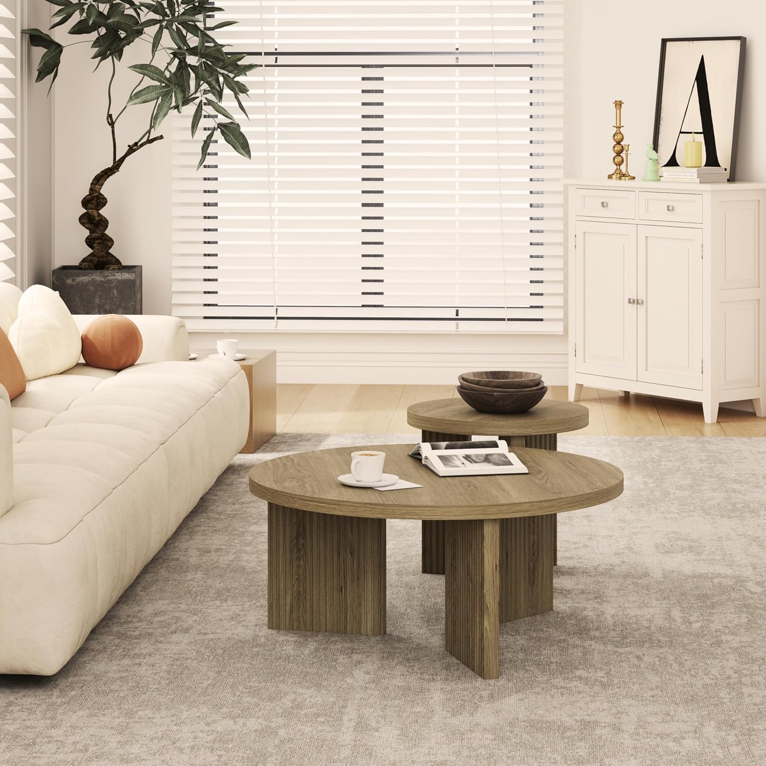 Nesting Coffee Table Set of 2, Modern Wooden Coffee Table with Smooth Thick Design, Circle Tea Table and End Table Set, Accent Center Tables for Living Room, Office, Walnut