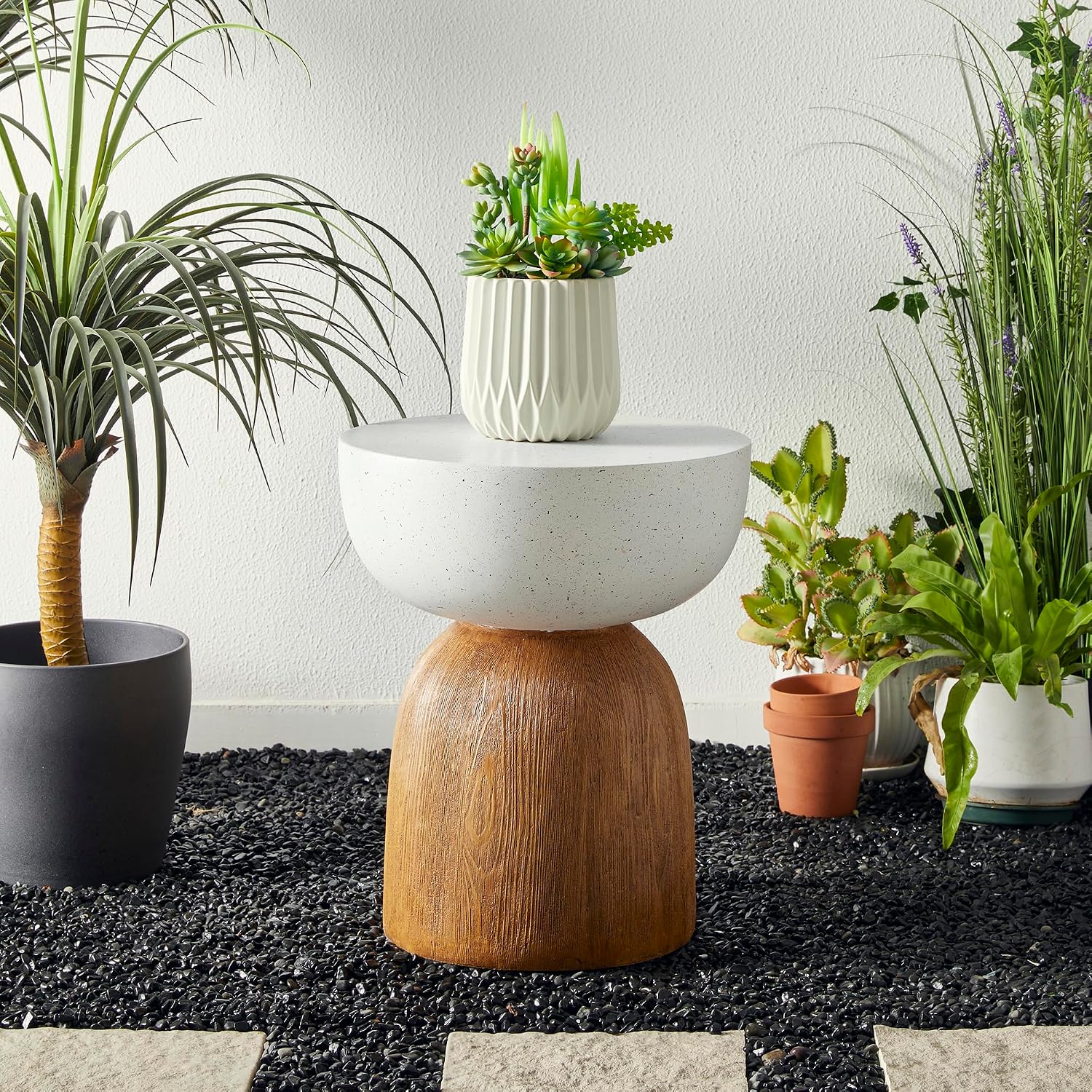 Glitzhome Outdoor Side Table Set of 2, 17.75' H Decorative Garden Stool MGO Geometric Wood Texture End Table, Round Planter Stand for Indoor Outdoor Living Room Bedroom Patio Deck Poolside